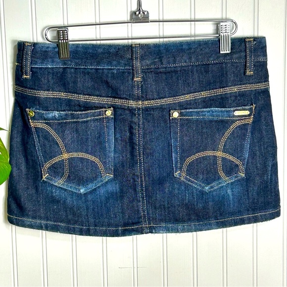 HURLEY Catalyst Movement Denim Mini Skirt Junior Size 5 Dark Blue Distressed - Picture 2 of 9
